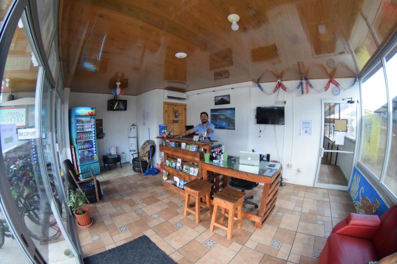 Arenal Container Hostel Ла Фортуна Экстерьер фото