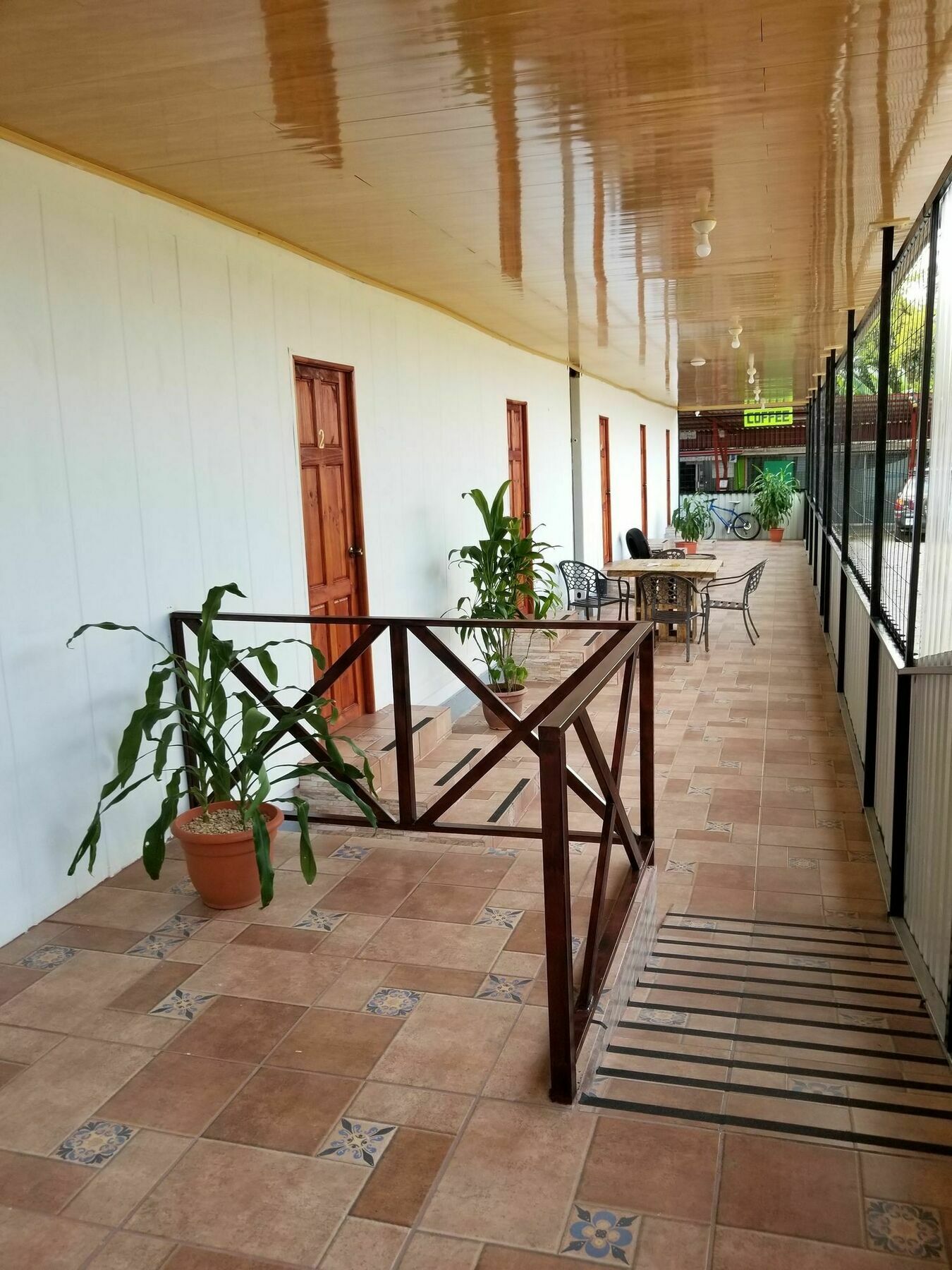 Arenal Container Hostel Ла Фортуна Экстерьер фото